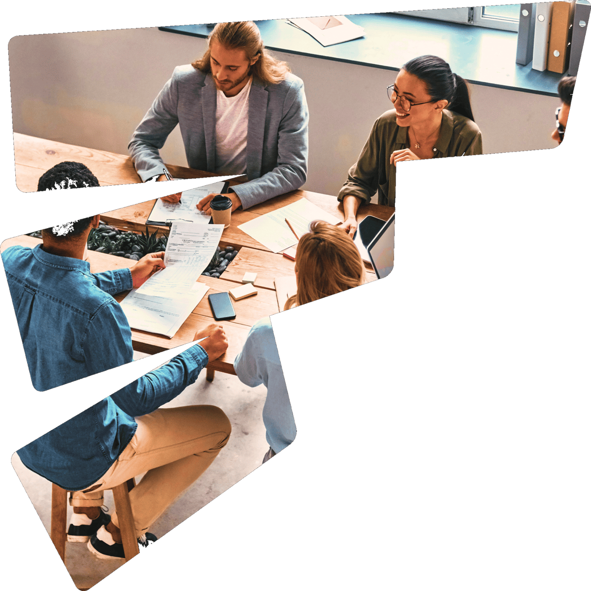 ForwardShare expert operators and founders collaborating in a working session